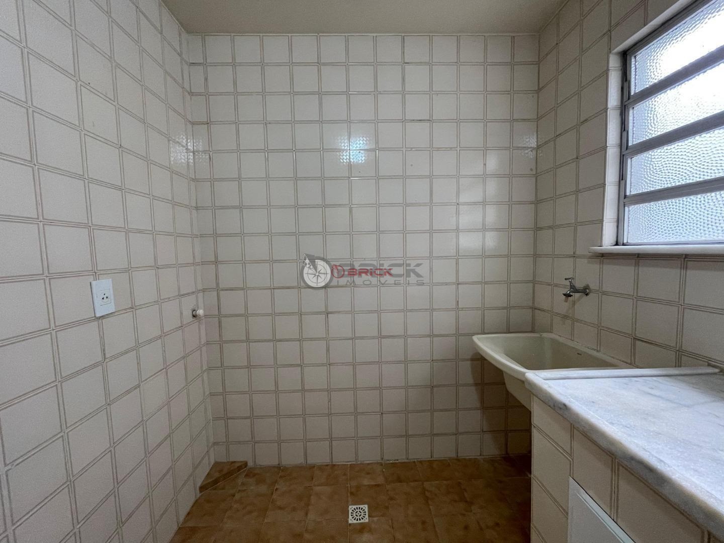 Apartamento para alugar com 2 quartos, 64m² - Foto 18