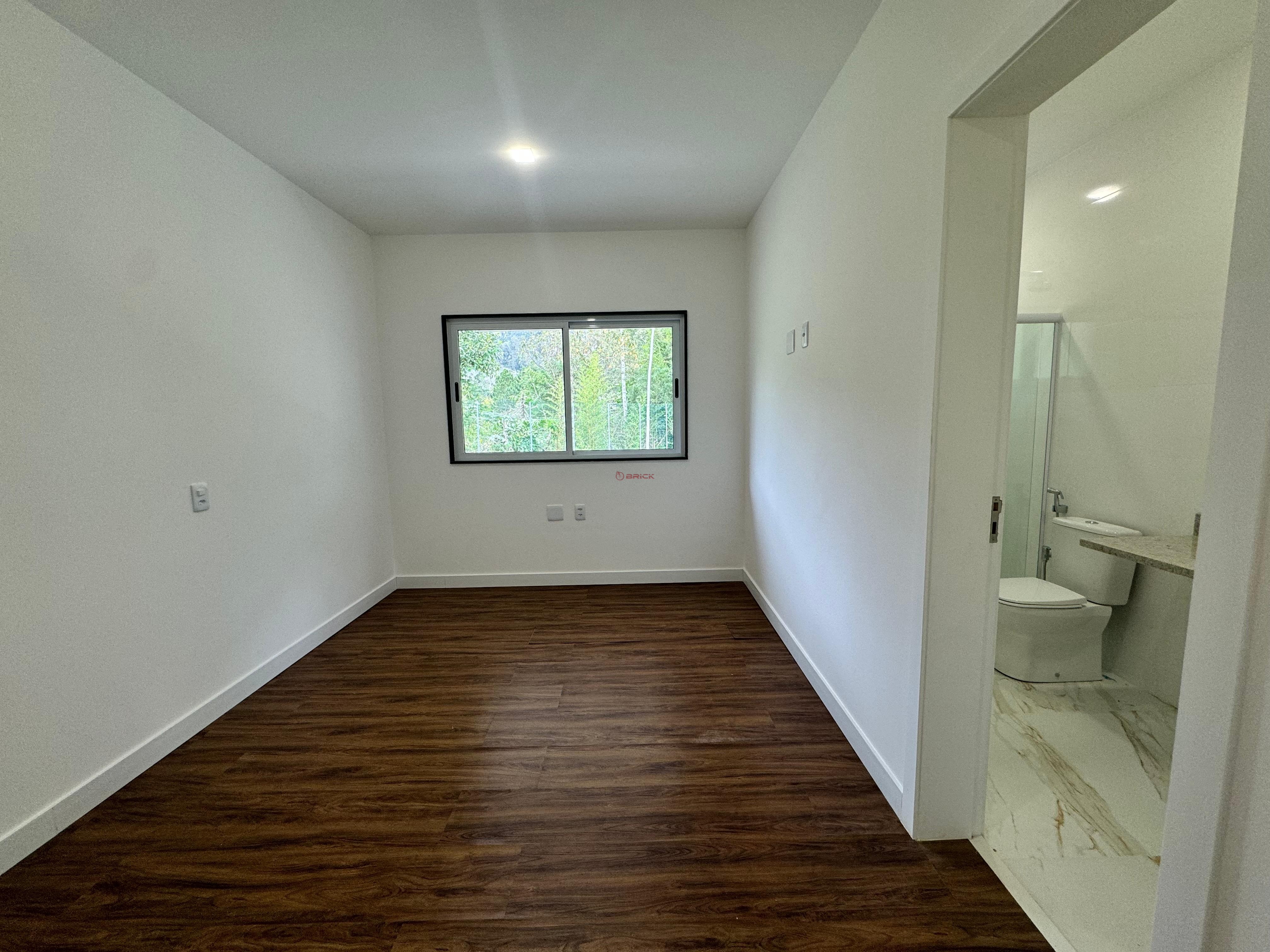 Casa à venda com 4 quartos, 400m² - Foto 12