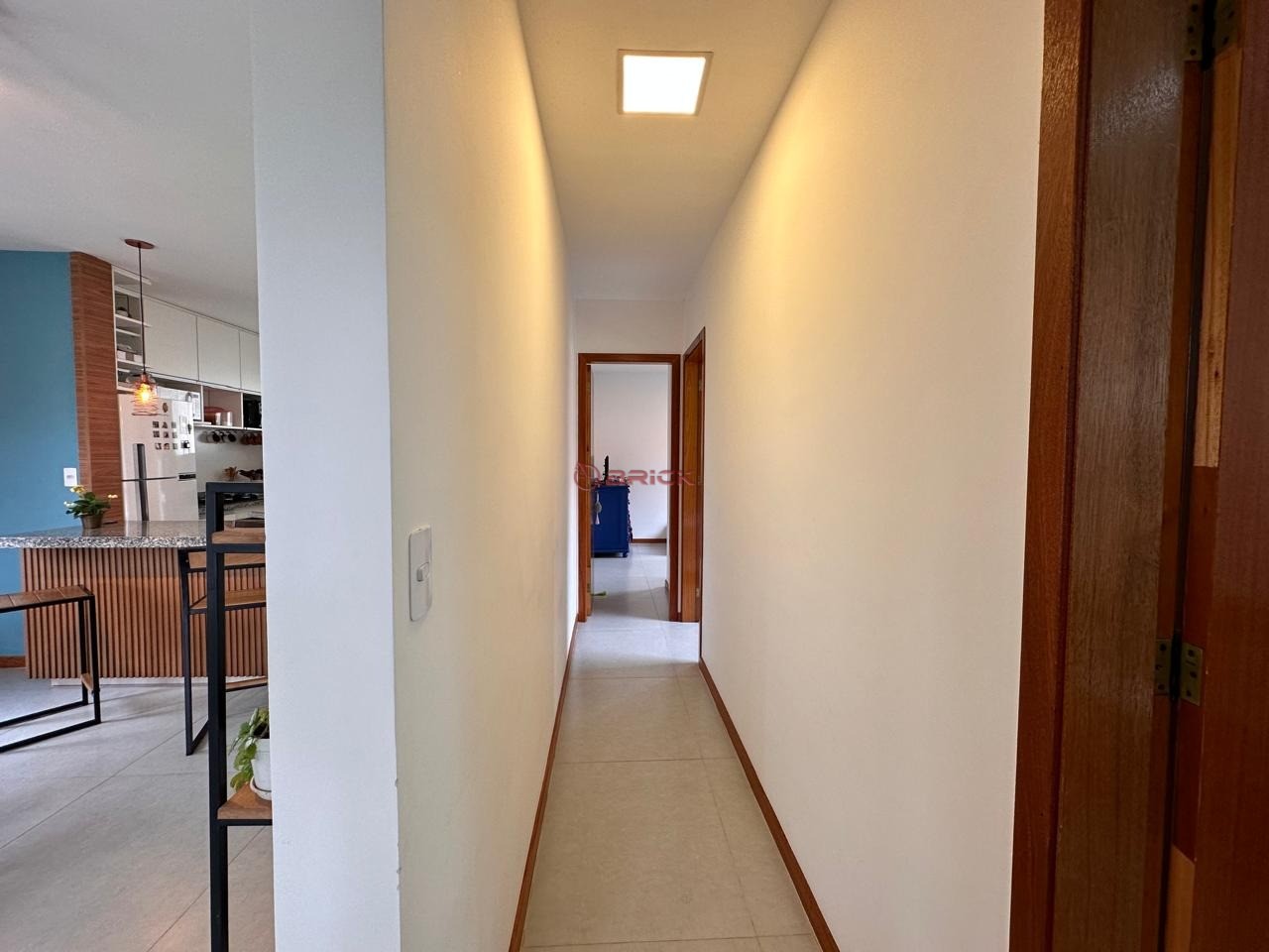 Casa à venda com 3 quartos, 102m² - Foto 10