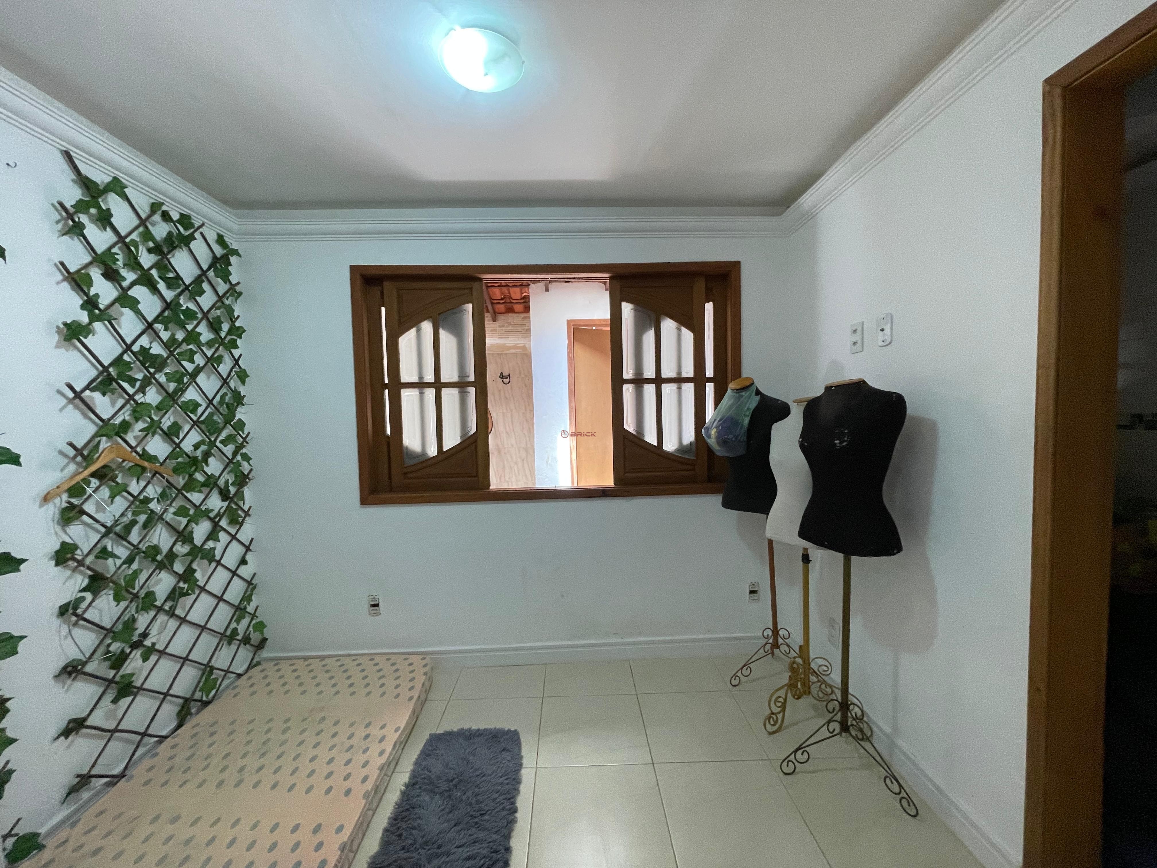 Casa à venda com 2 quartos, 100m² - Foto 19