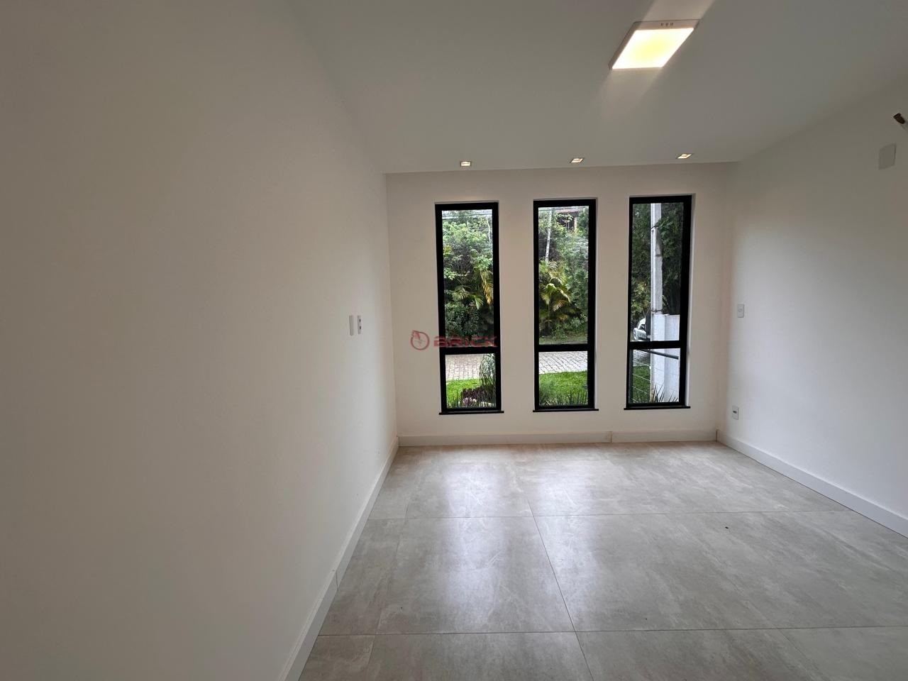 Casa à venda com 3 quartos, 145m² - Foto 10