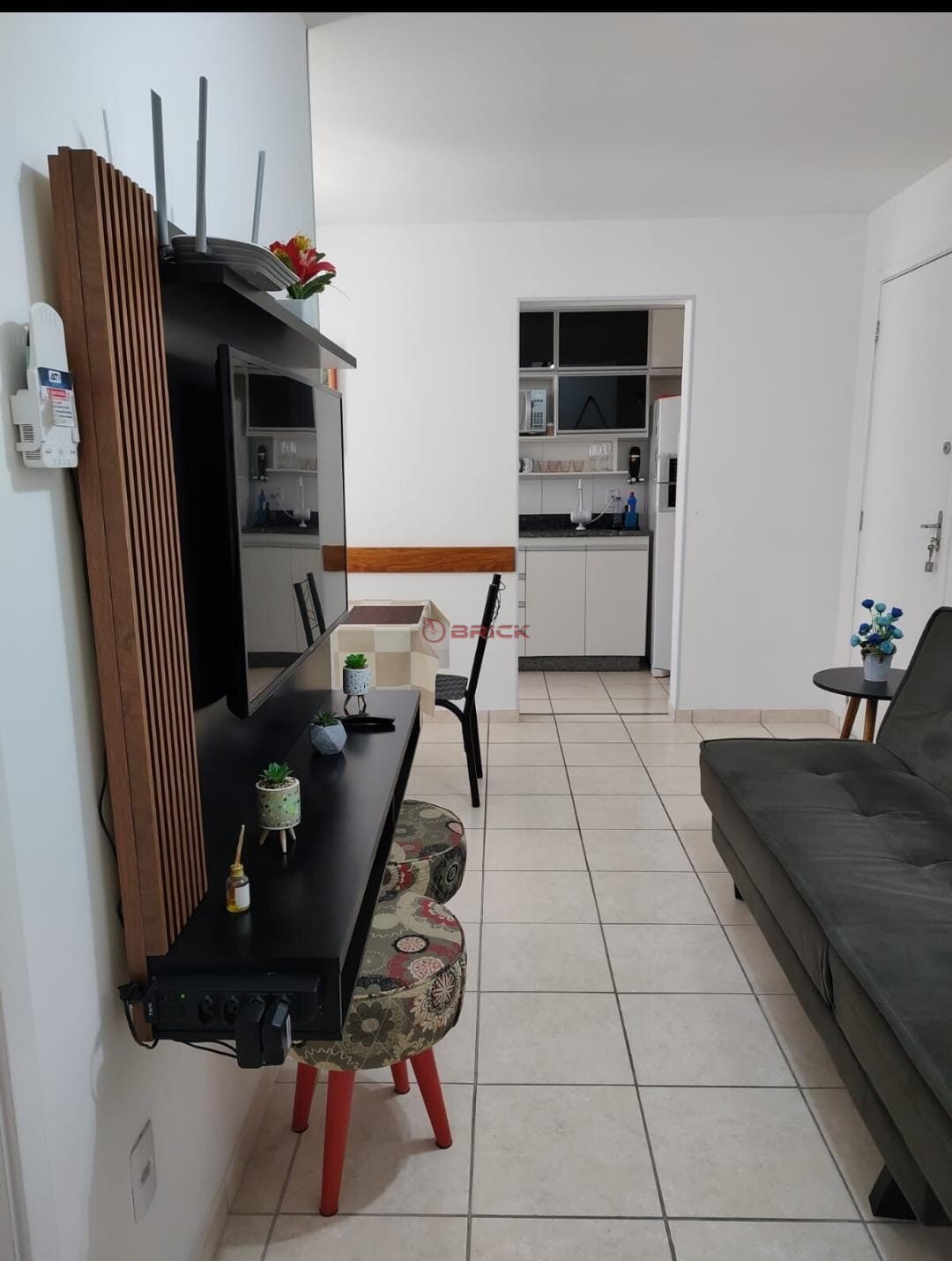 Apartamento à venda com 2 quartos, 50m² - Foto 2