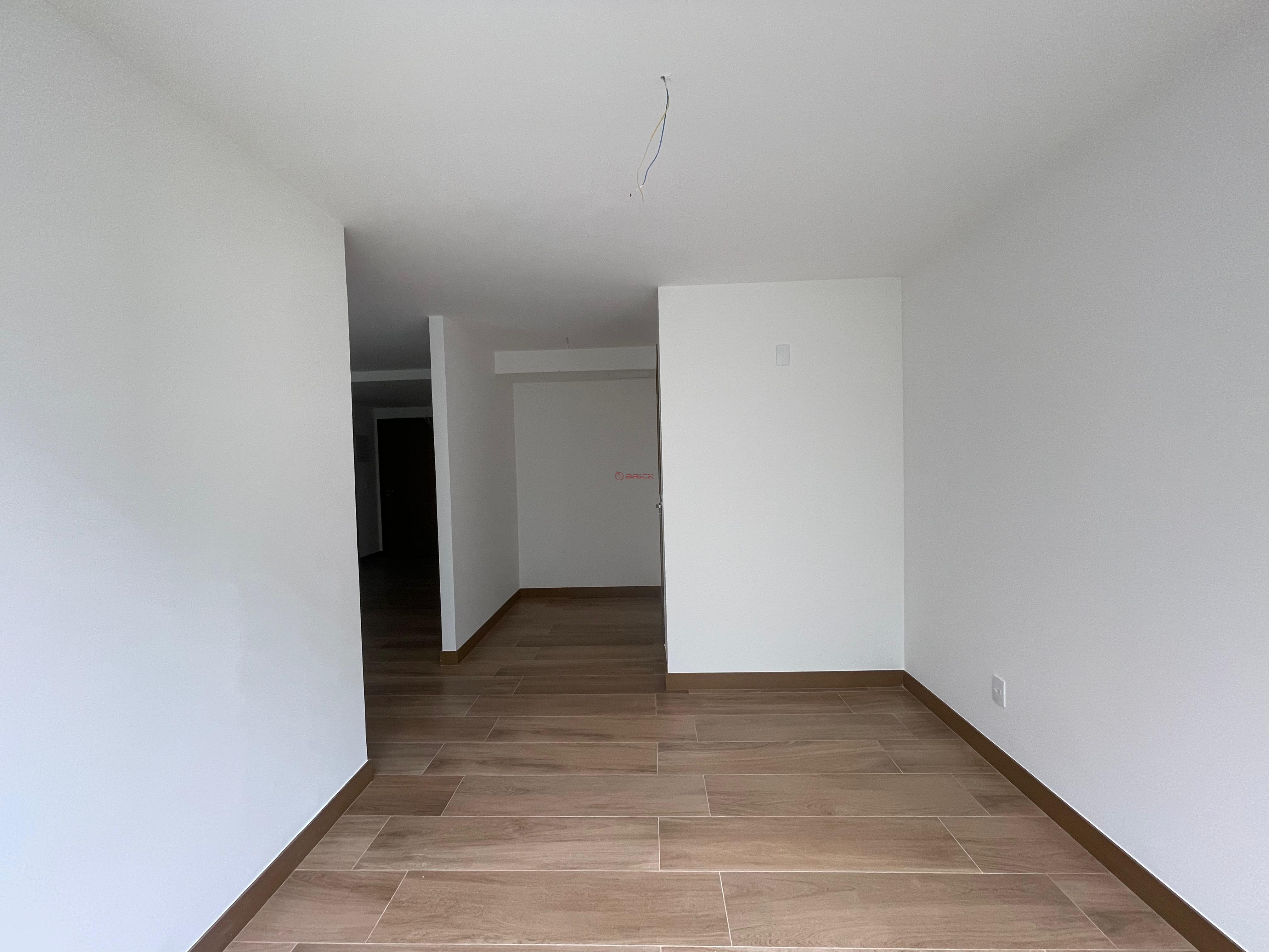 Apartamento para alugar com 2 quartos, 64m² - Foto 7