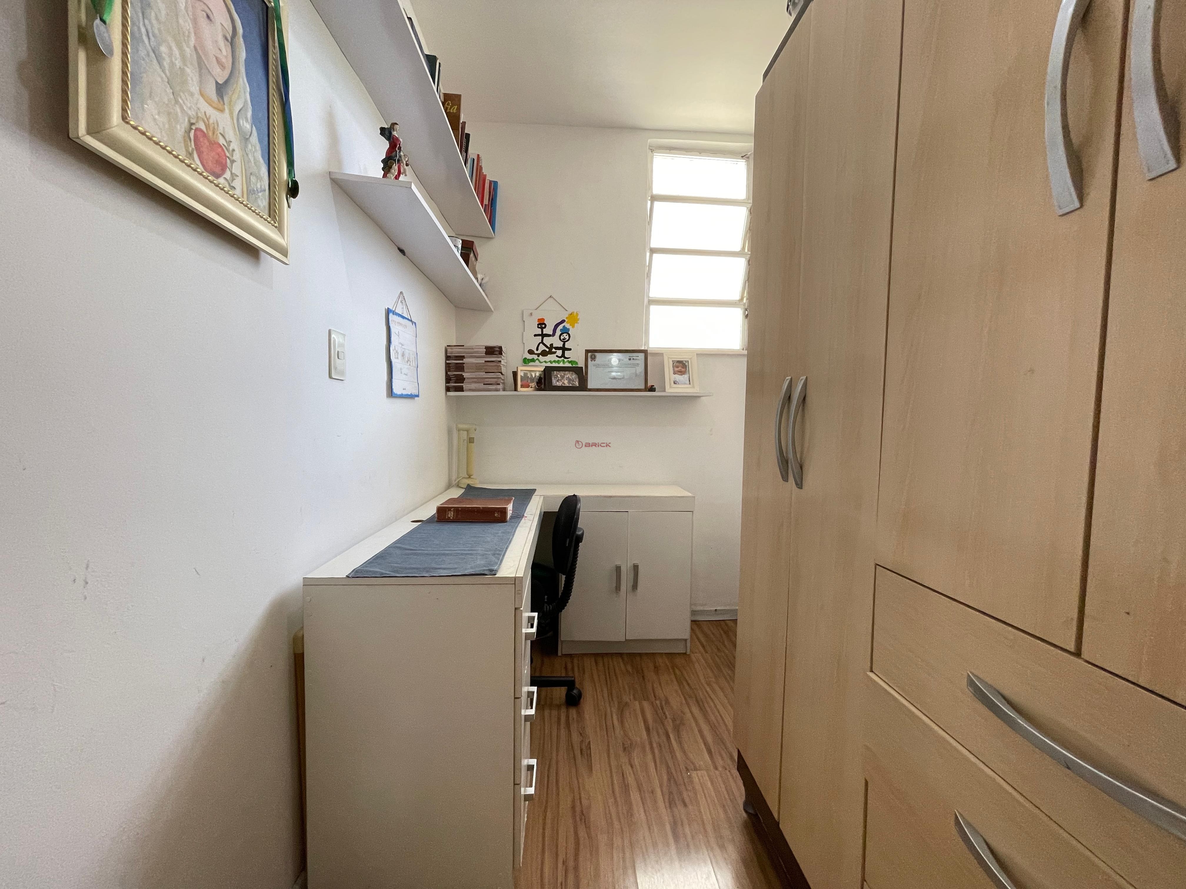 Apartamento à venda com 2 quartos, 83m² - Foto 11