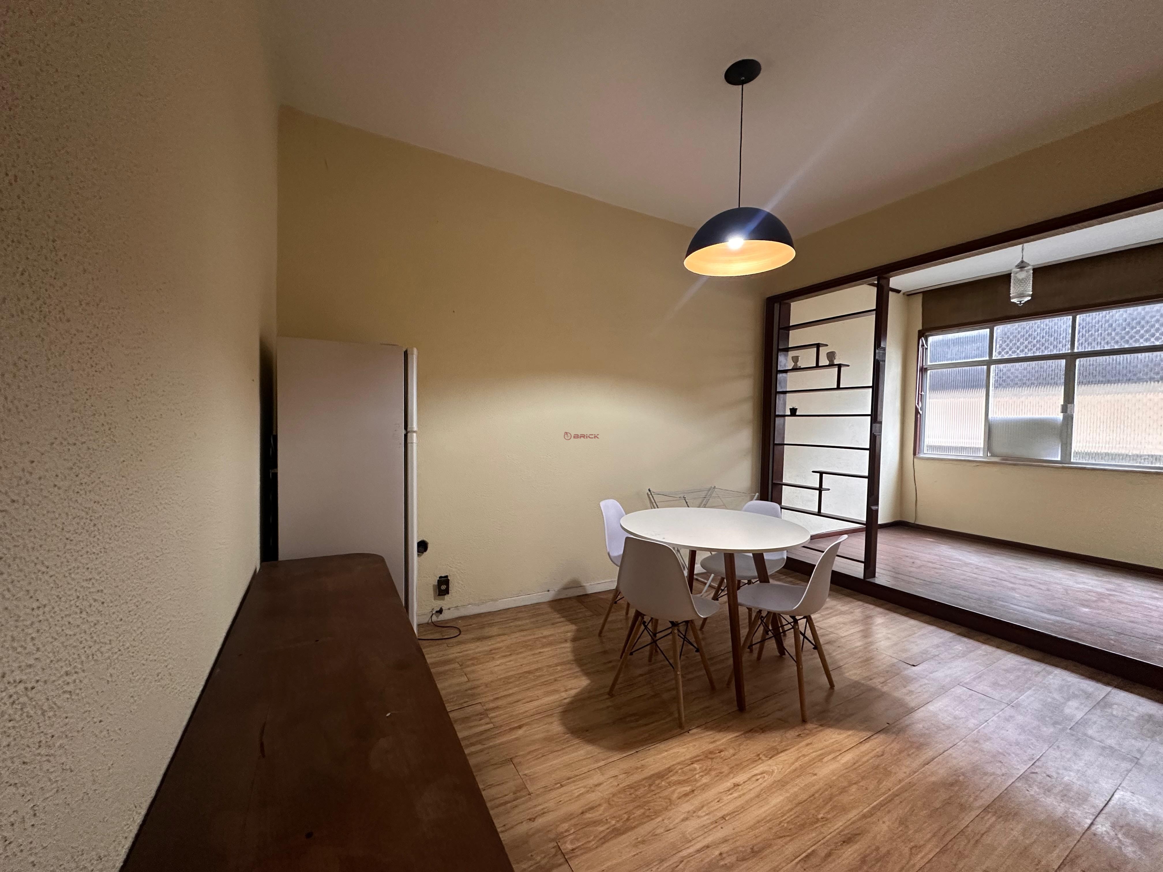 Apartamento à venda com 1 quarto, 38m² - Foto 5