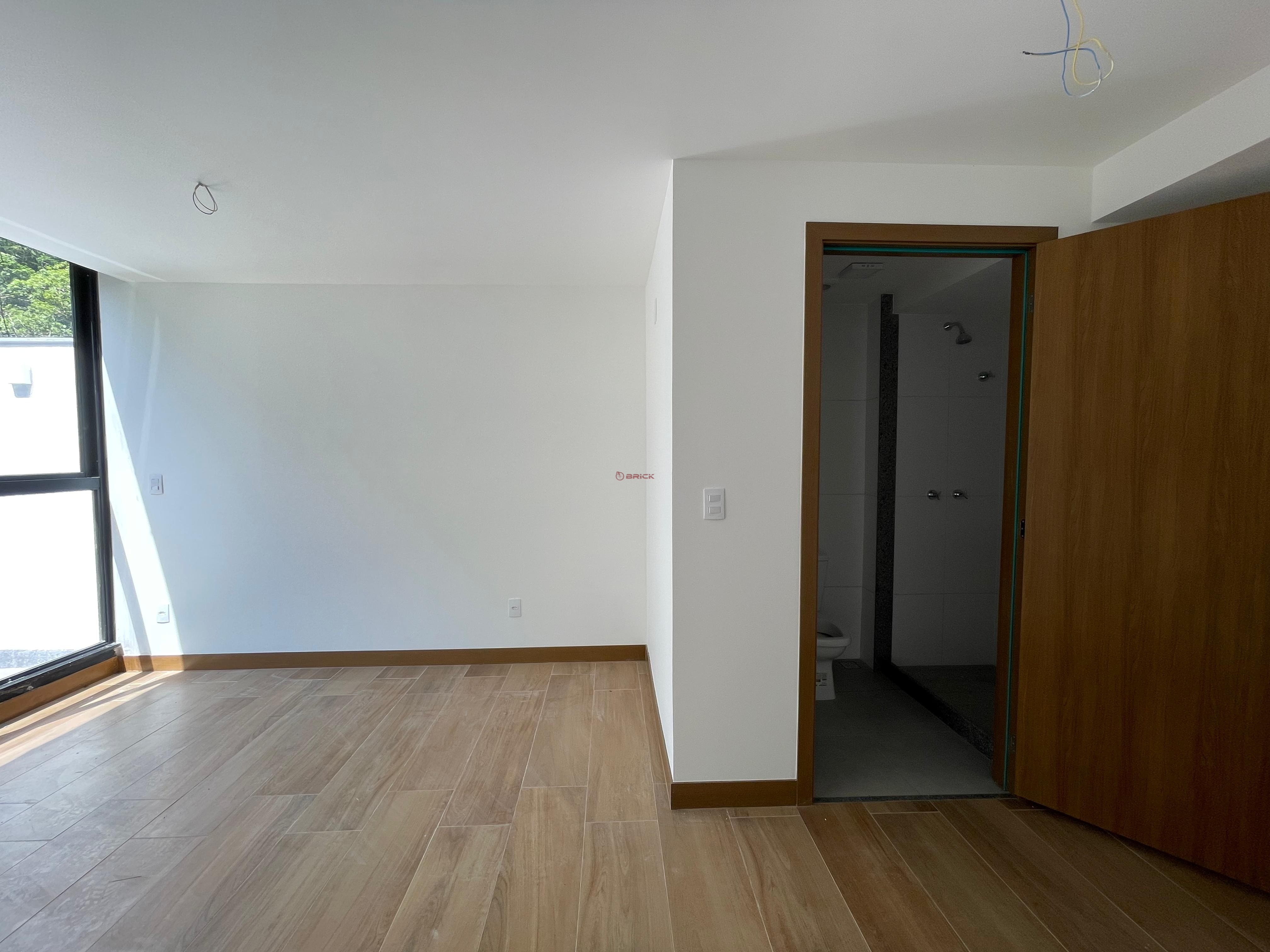 Apartamento para alugar com 2 quartos, 64m² - Foto 9