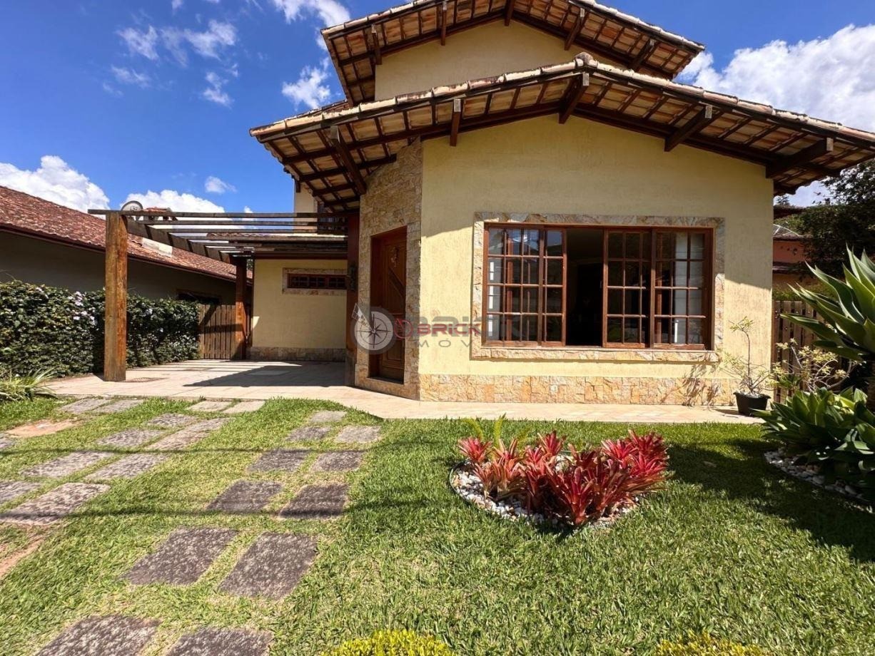 Casa à venda em Cascata do Imbuí, Teresópolis - RJ