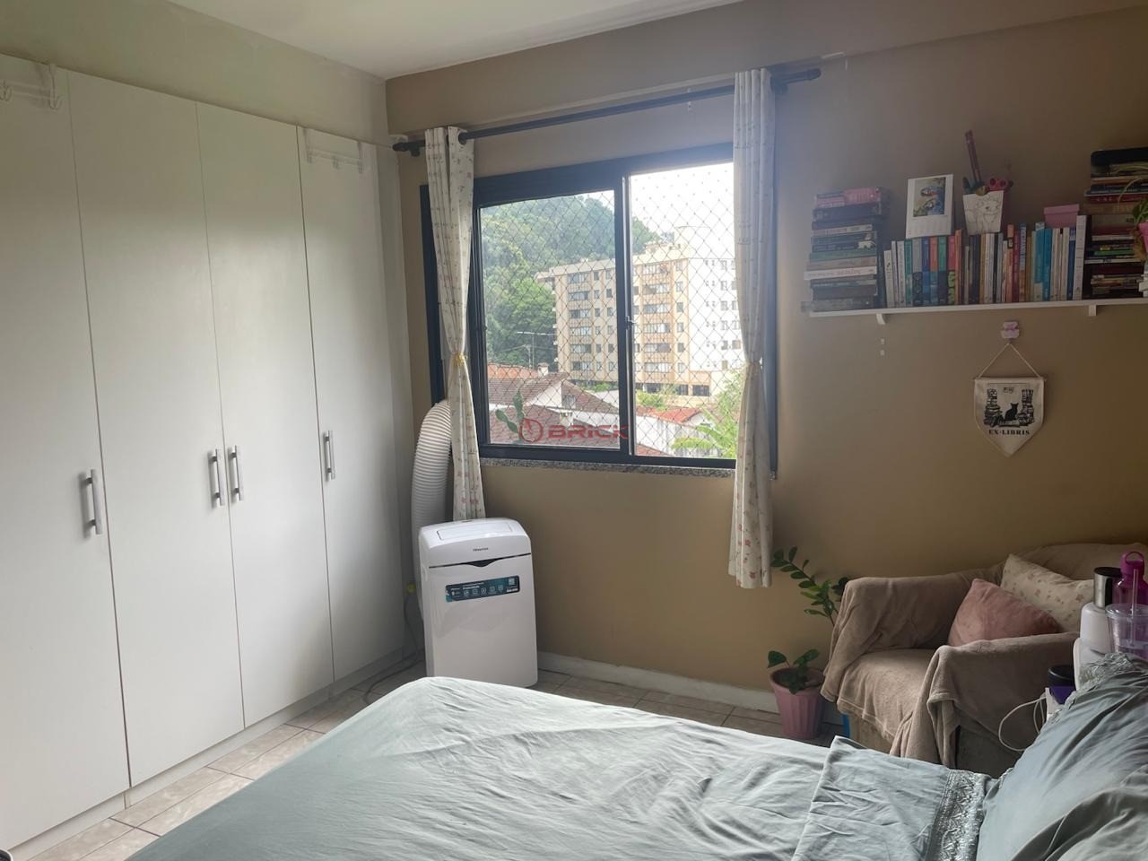 Apartamento à venda com 2 quartos, 70m² - Foto 11