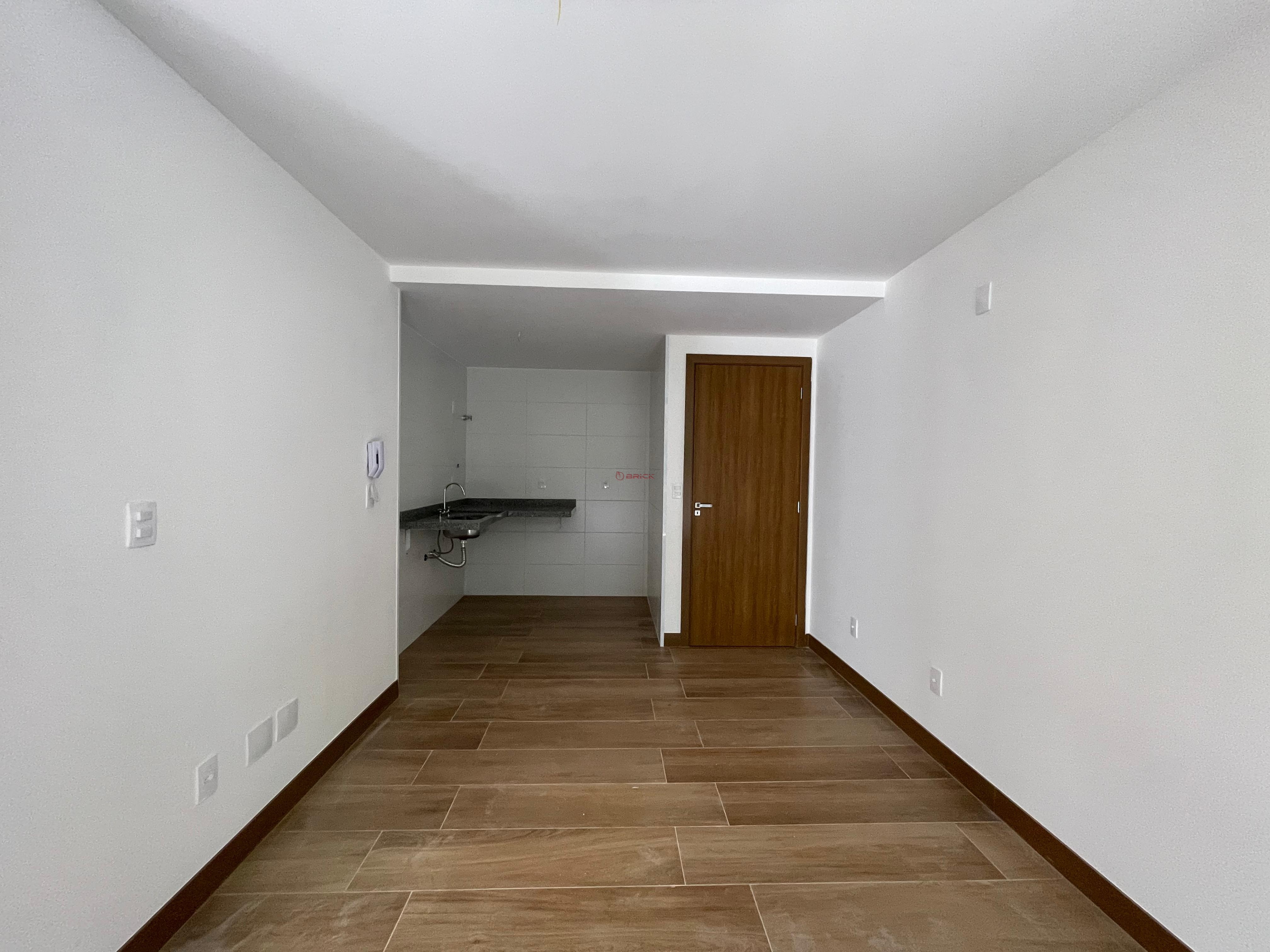 Apartamento para alugar com 2 quartos, 64m² - Foto 7