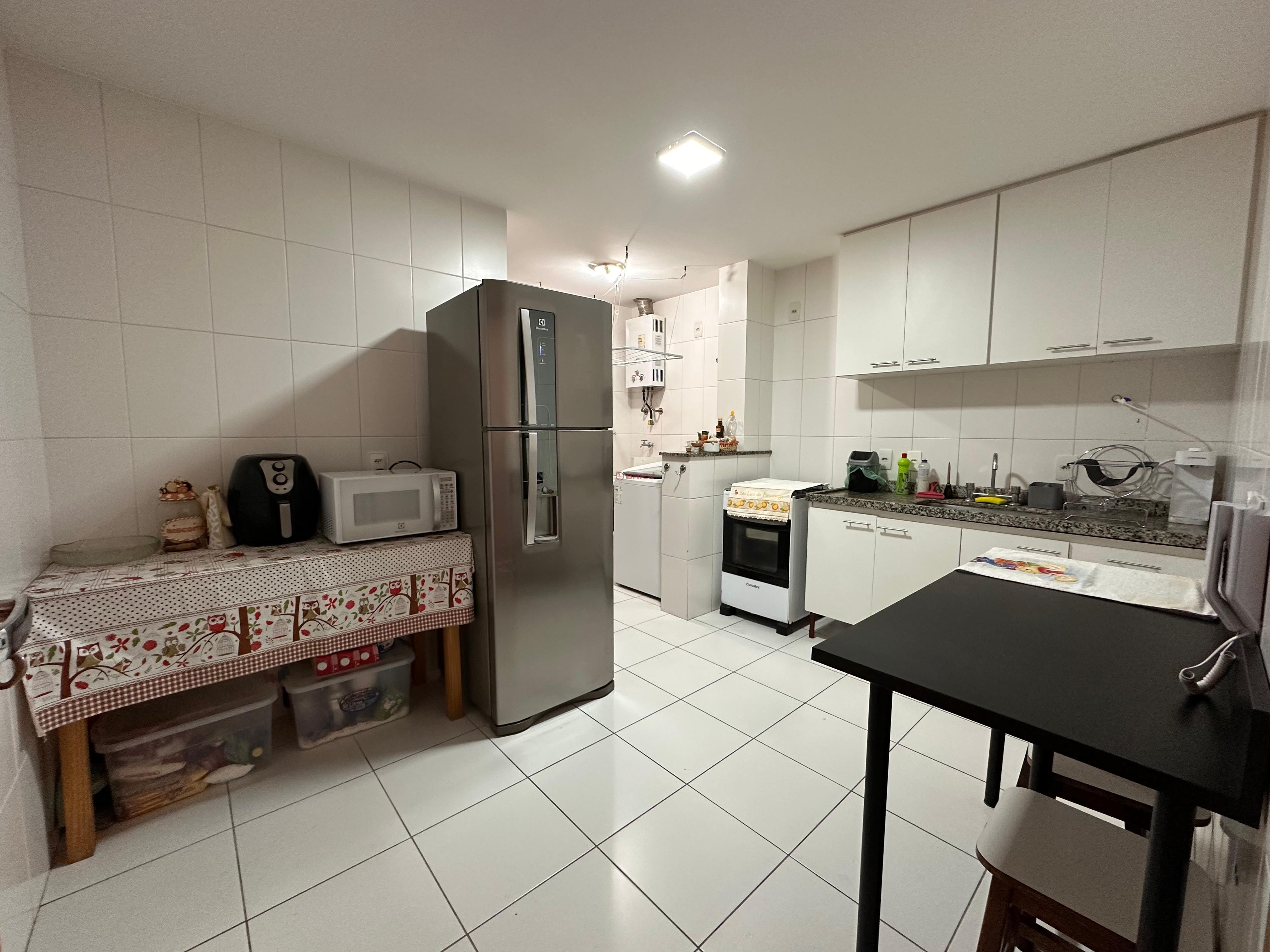 Apartamento à venda com 2 quartos, 81m² - Foto 7