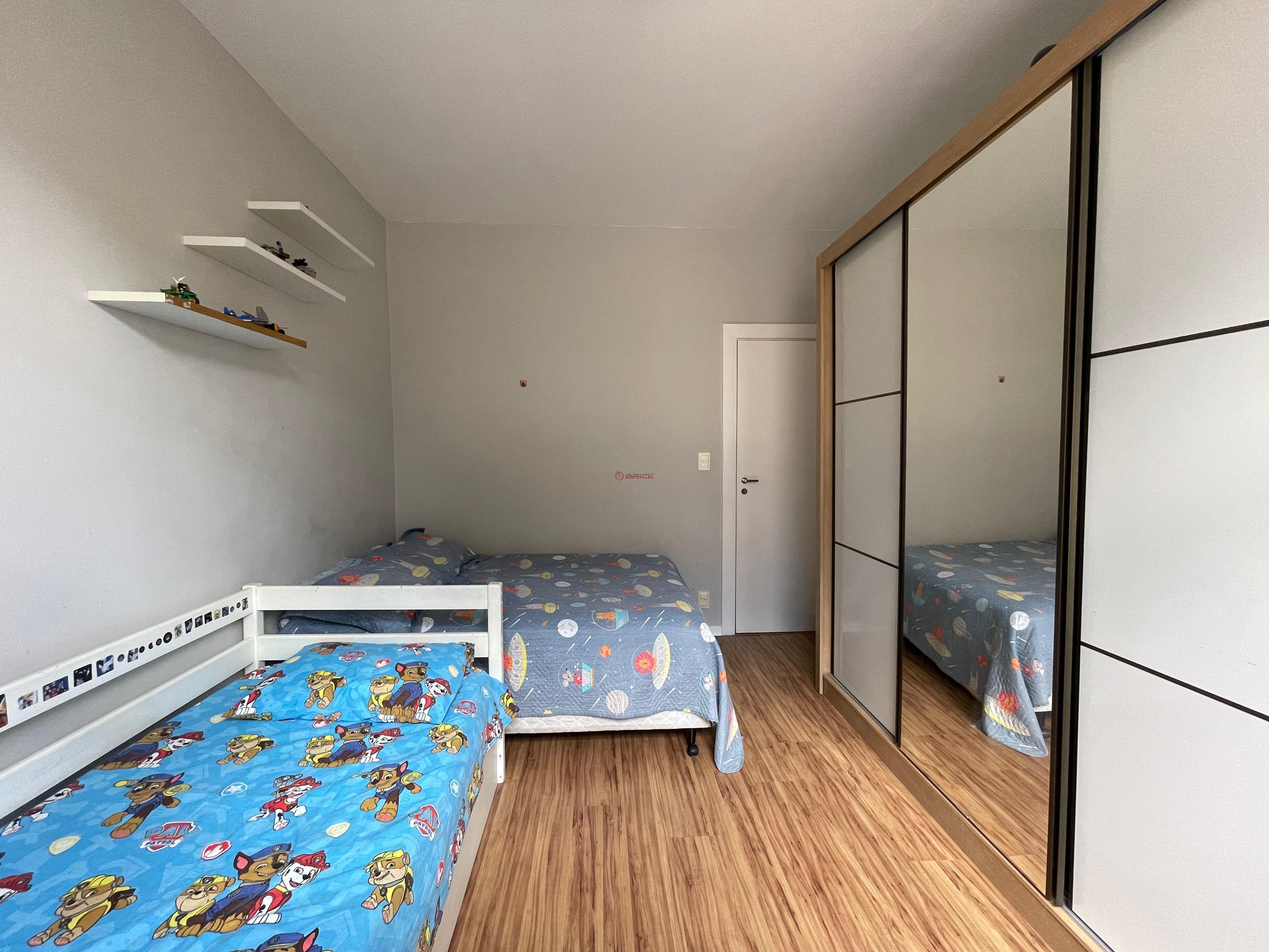 Apartamento à venda com 2 quartos, 83m² - Foto 10