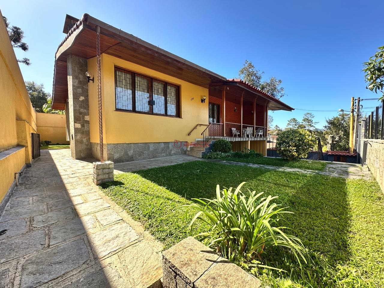 Casa à venda em Iucas, Teresópolis - RJ - Foto 1