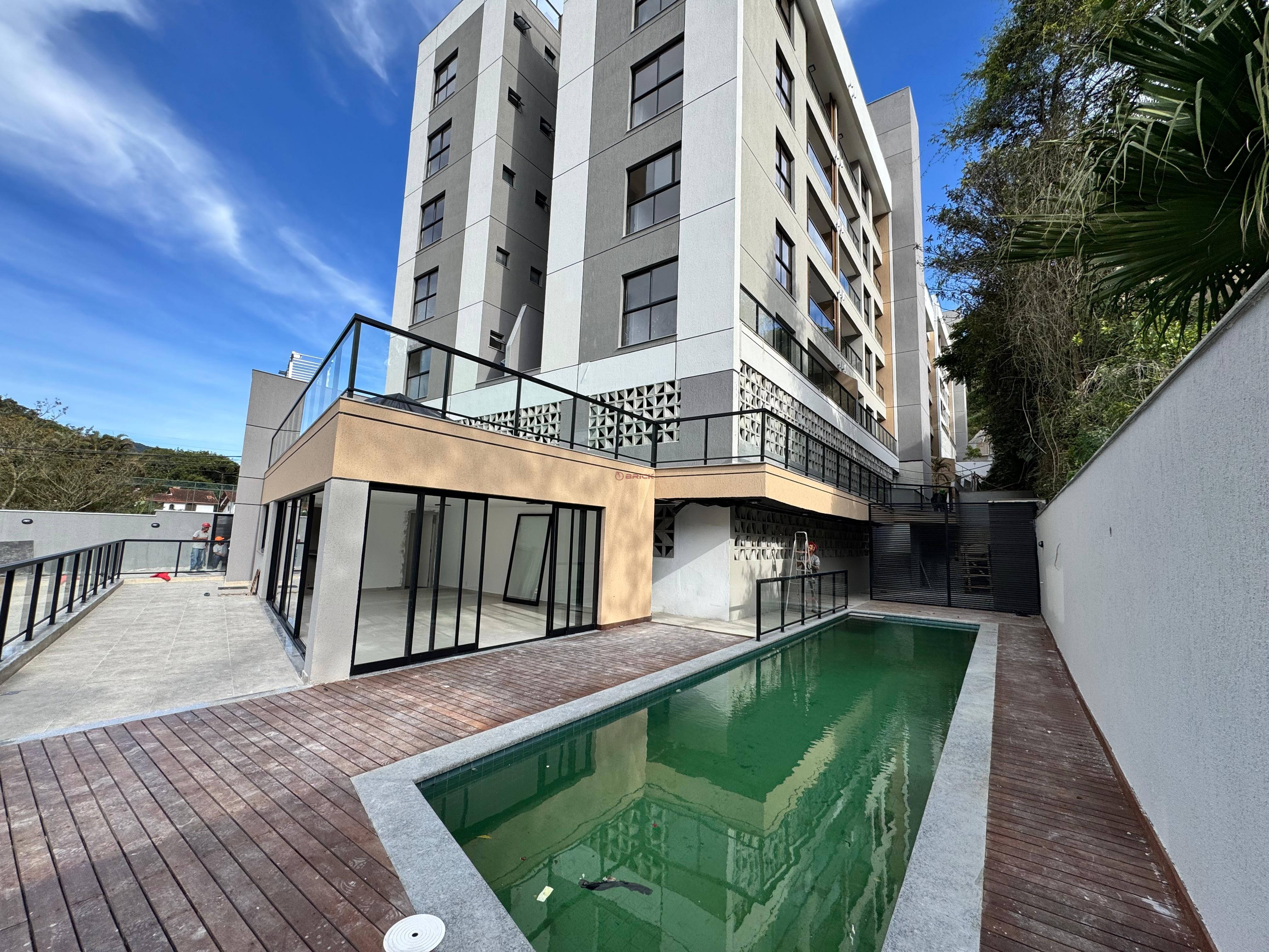 Apartamento para Alugar  à venda em Várzea, Teresópolis - RJ - Foto 1