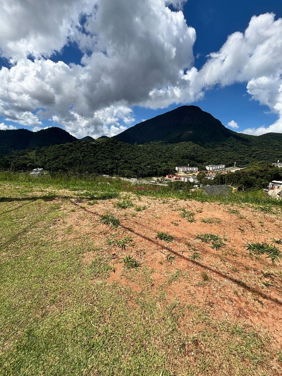 Terreno Residencial à venda em Ermitage, Teresópolis - RJ - Foto 2