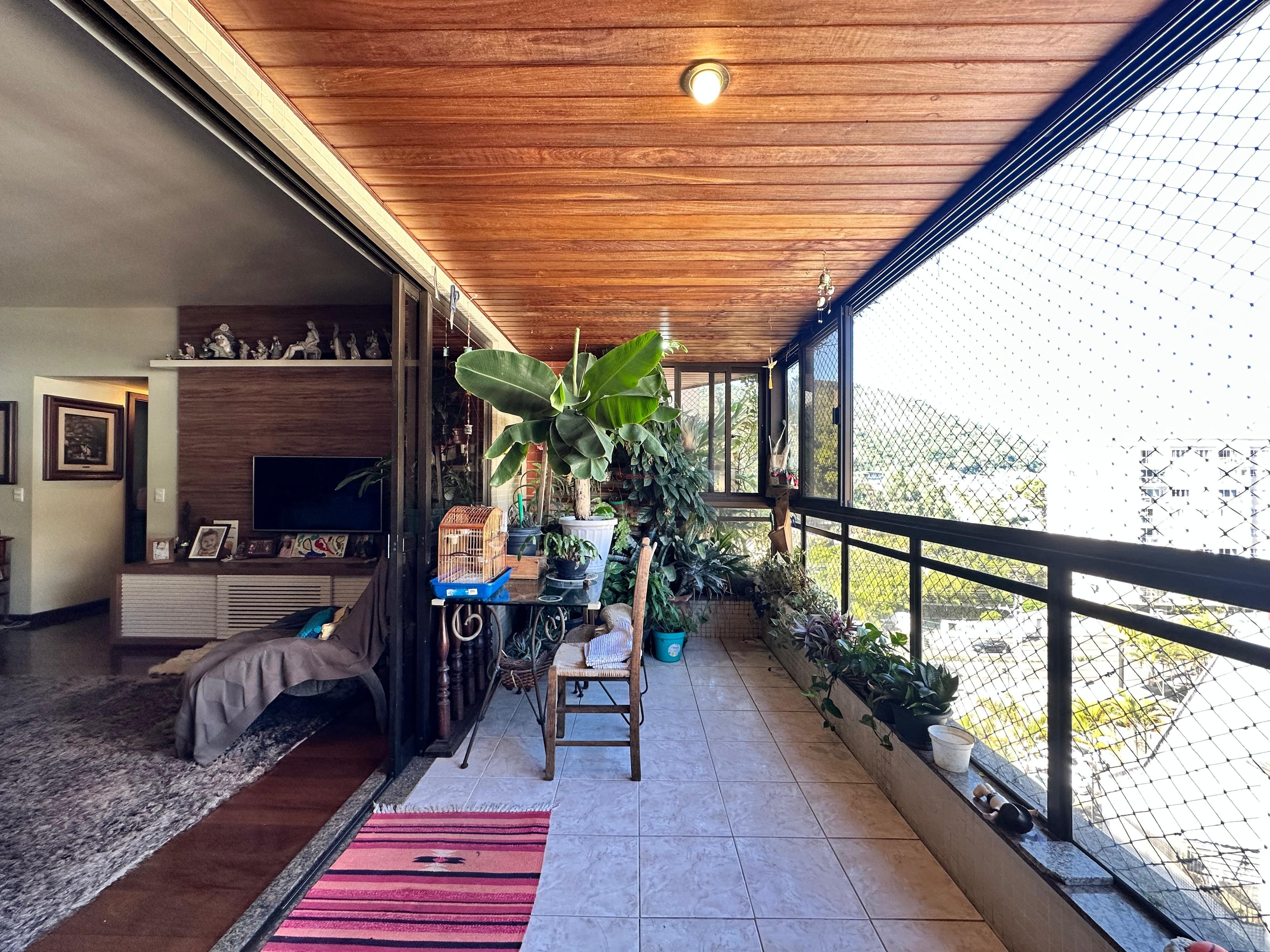 Apartamento à venda em Agriões, Teresópolis - RJ - Foto 1