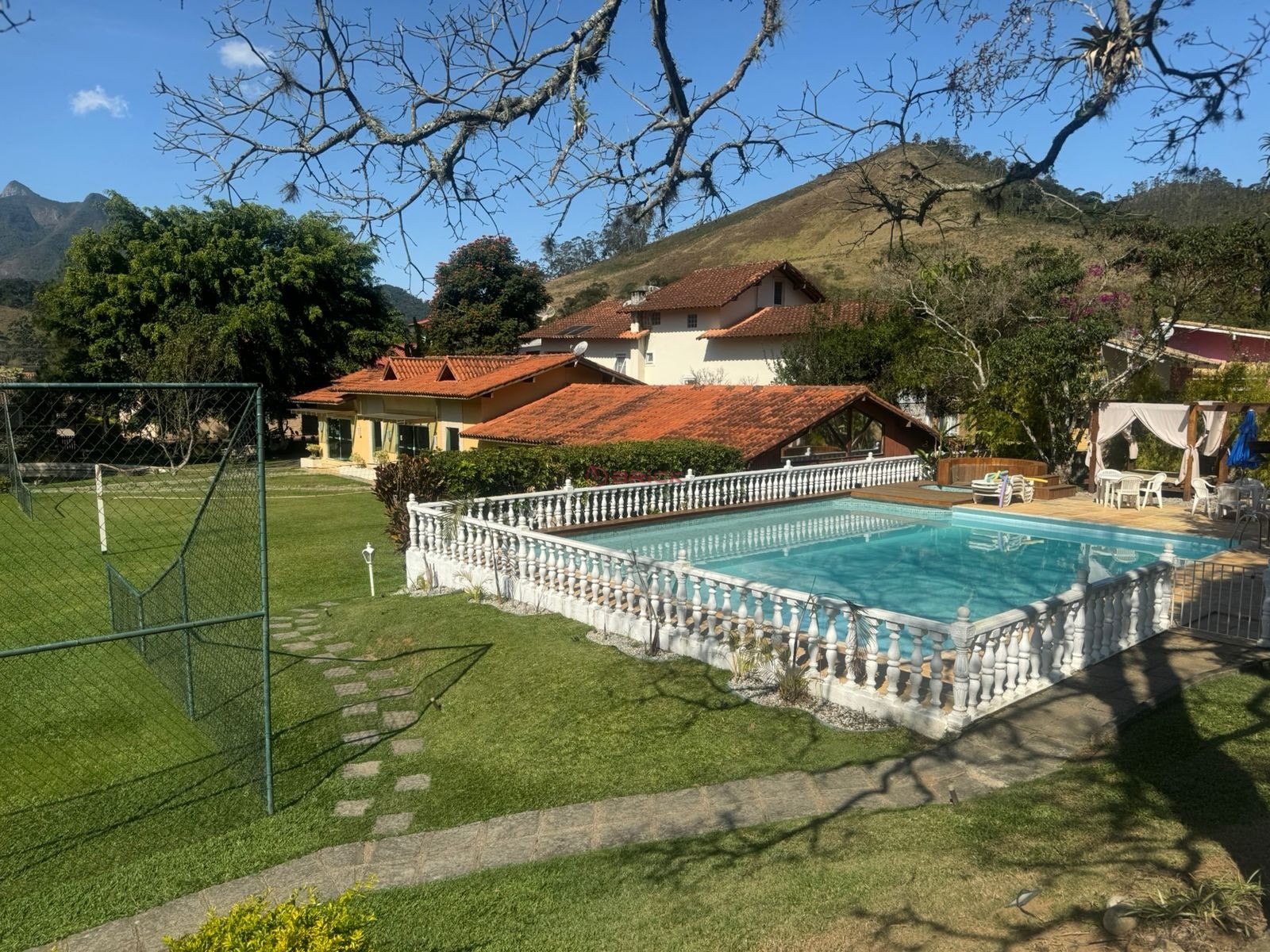 Casa para Alugar  à venda em Vargem Grande, Teresópolis - RJ - Foto 26