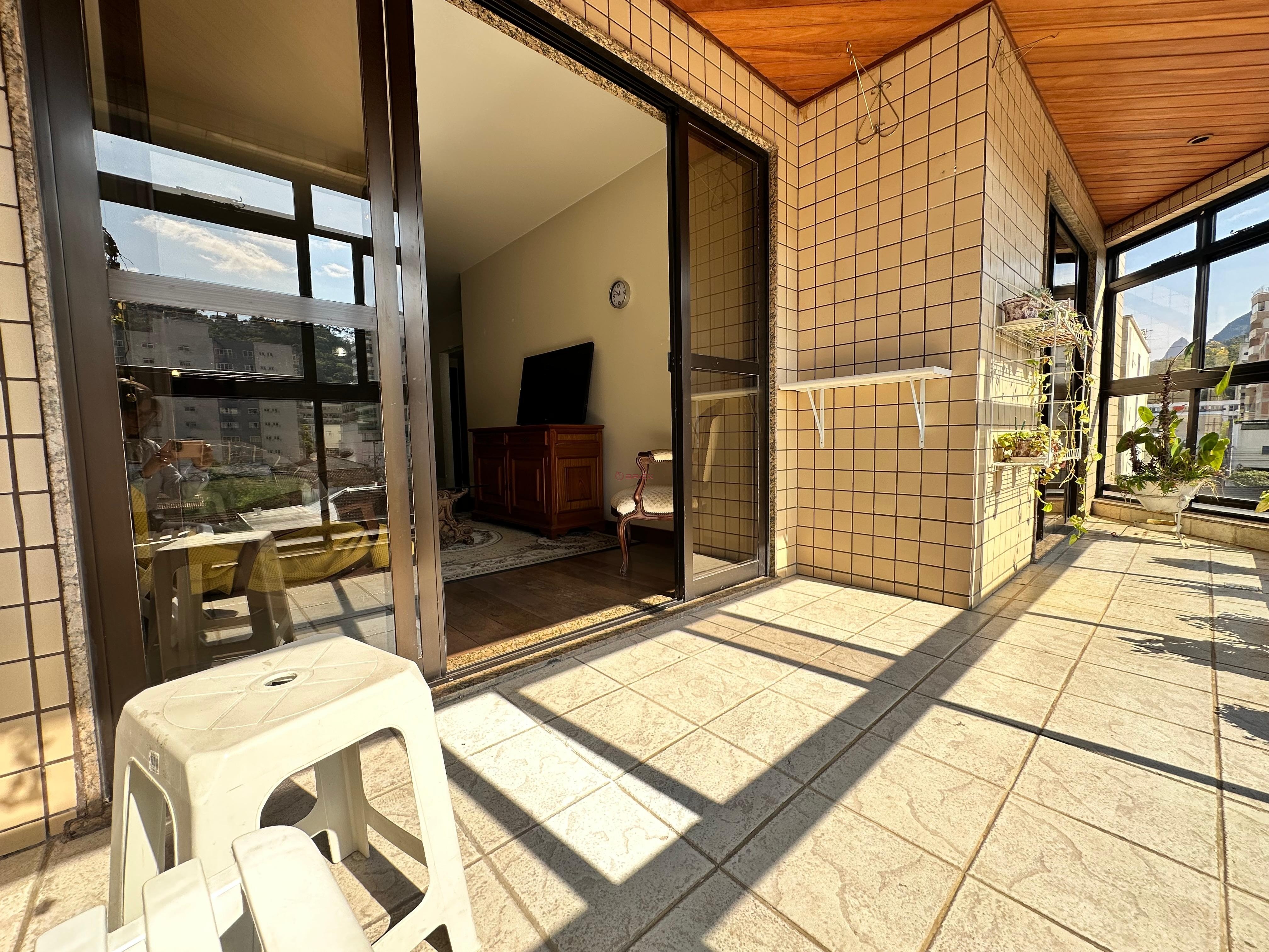 Apartamento à venda em Várzea, Teresópolis - RJ - Foto 1