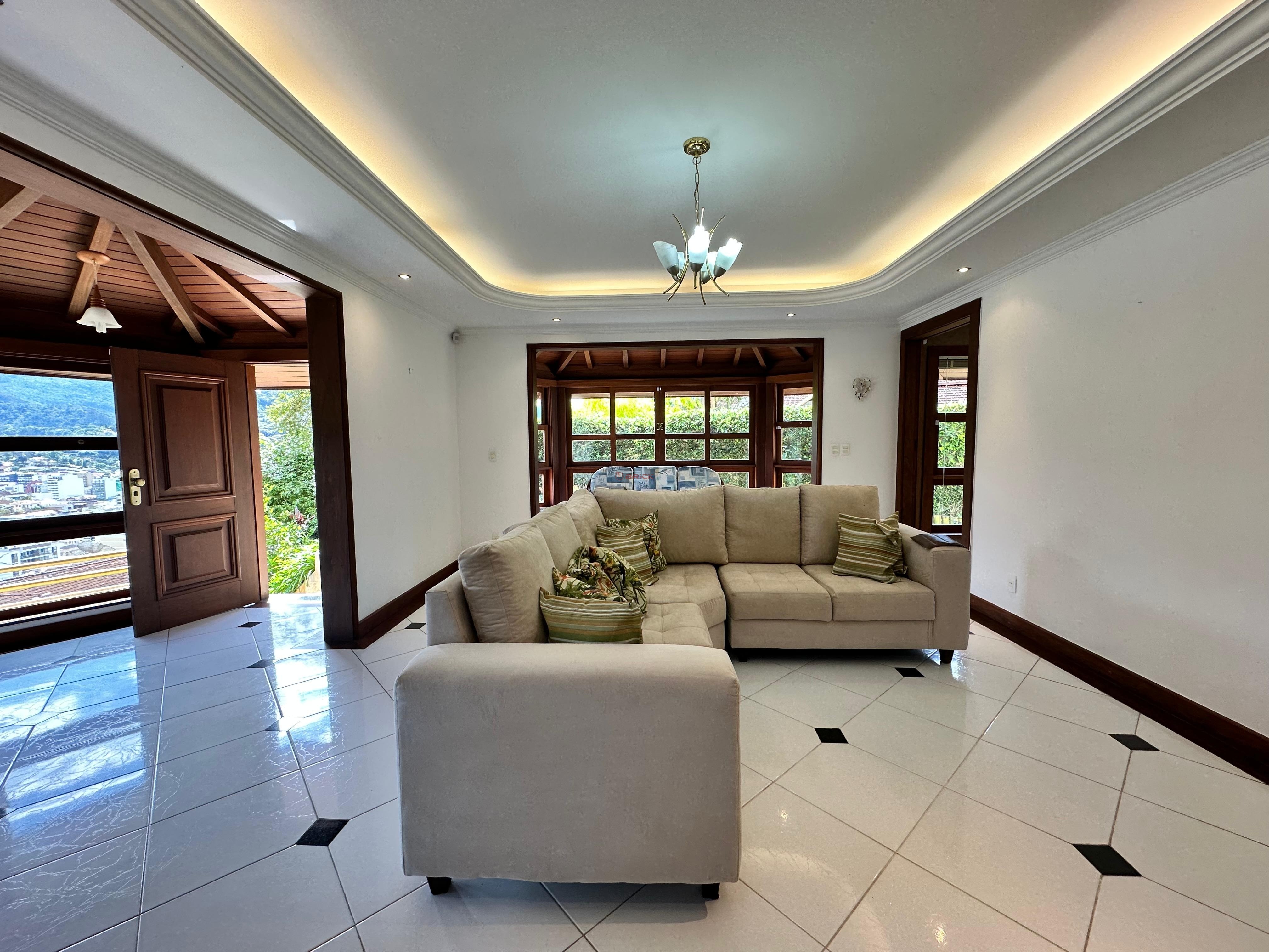 Casa para Alugar  à venda em Parque São Luiz, Teresópolis - RJ - Foto 28