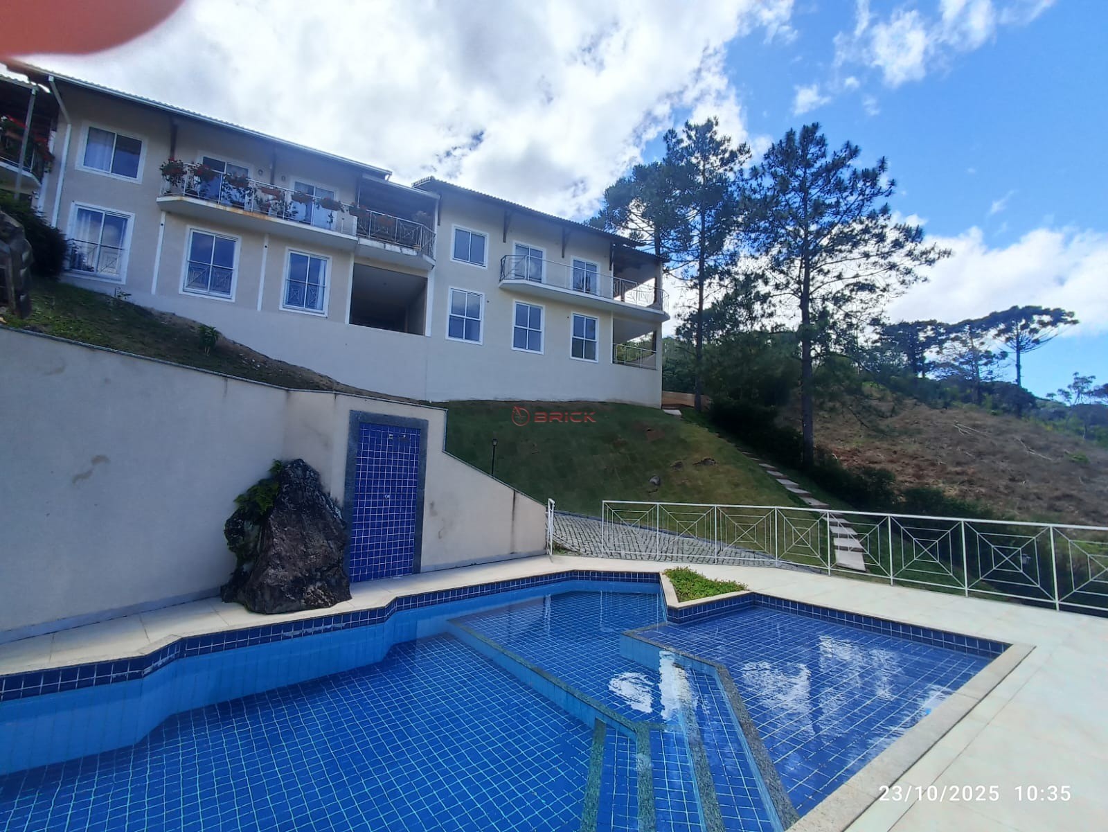 Casa para Alugar  à venda em Vargem Grande, Teresópolis - RJ - Foto 1