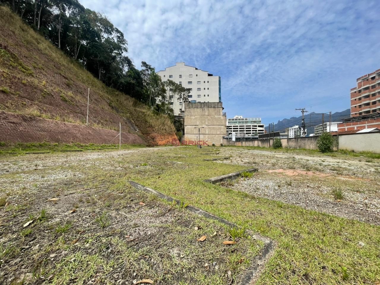 Terreno Residencial à venda em Várzea, Teresópolis - RJ - Foto 2