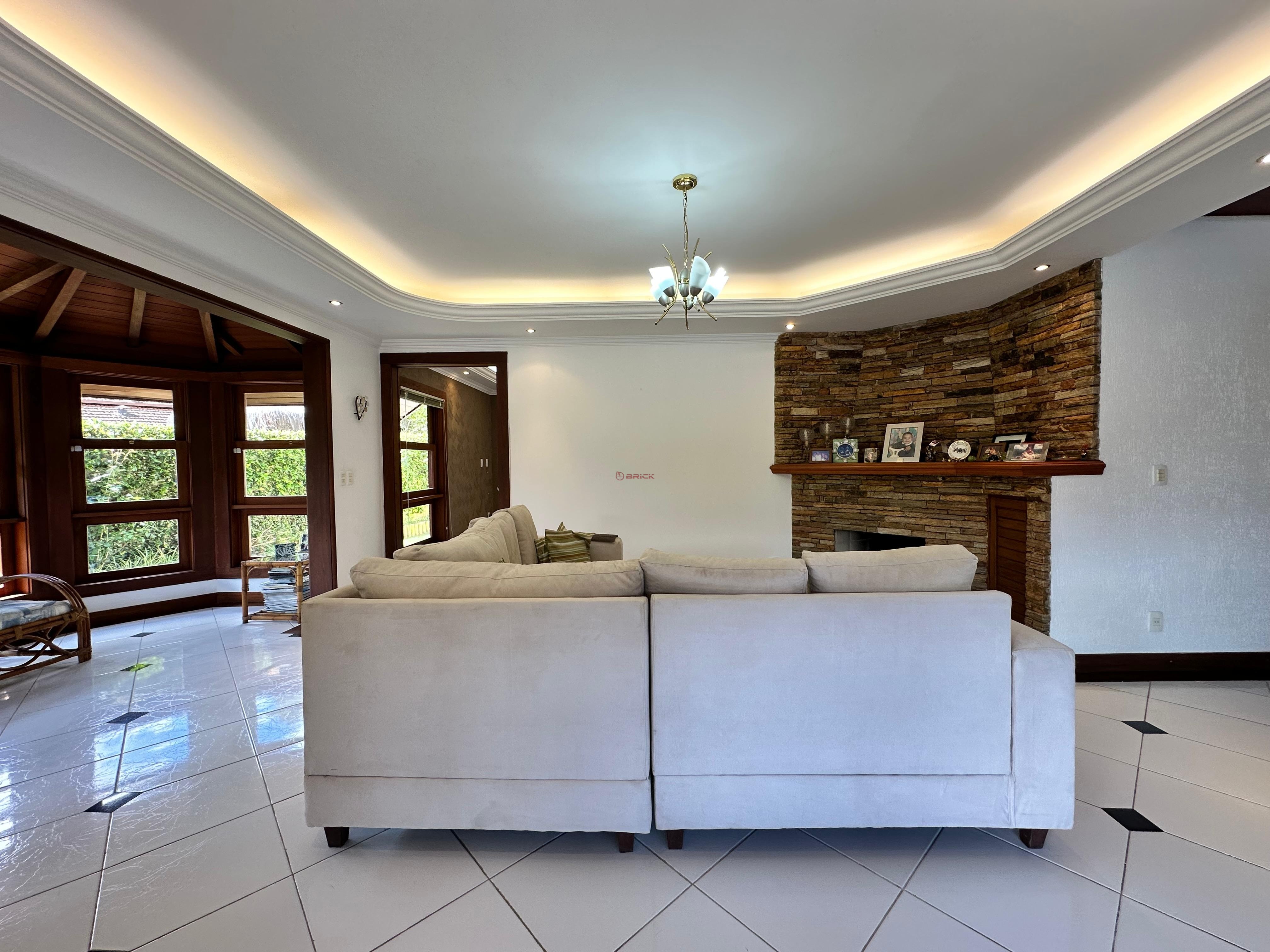 Casa para Alugar  à venda em Parque São Luiz, Teresópolis - RJ - Foto 35