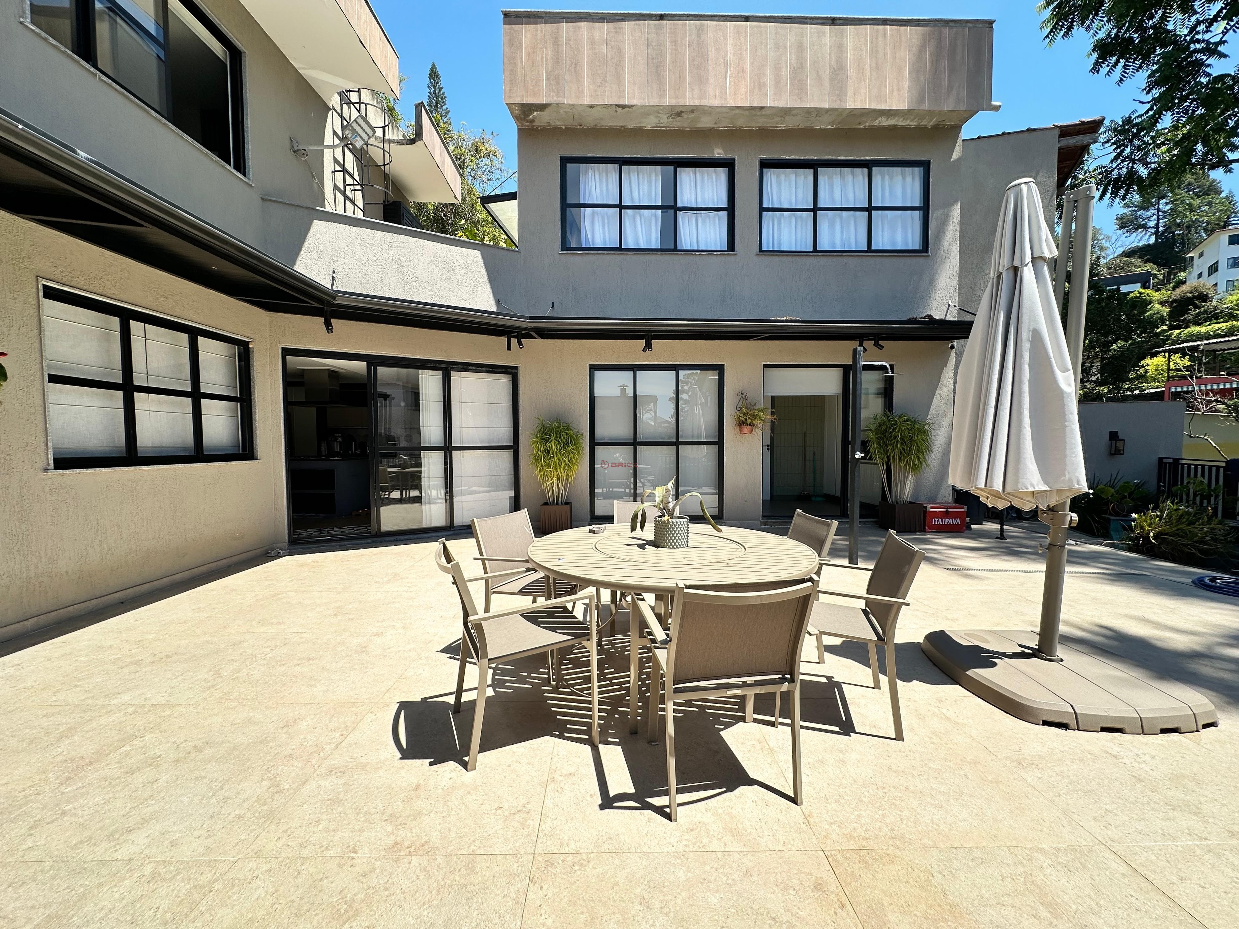 Casa à venda em Iucas, Teresópolis - RJ - Foto 1