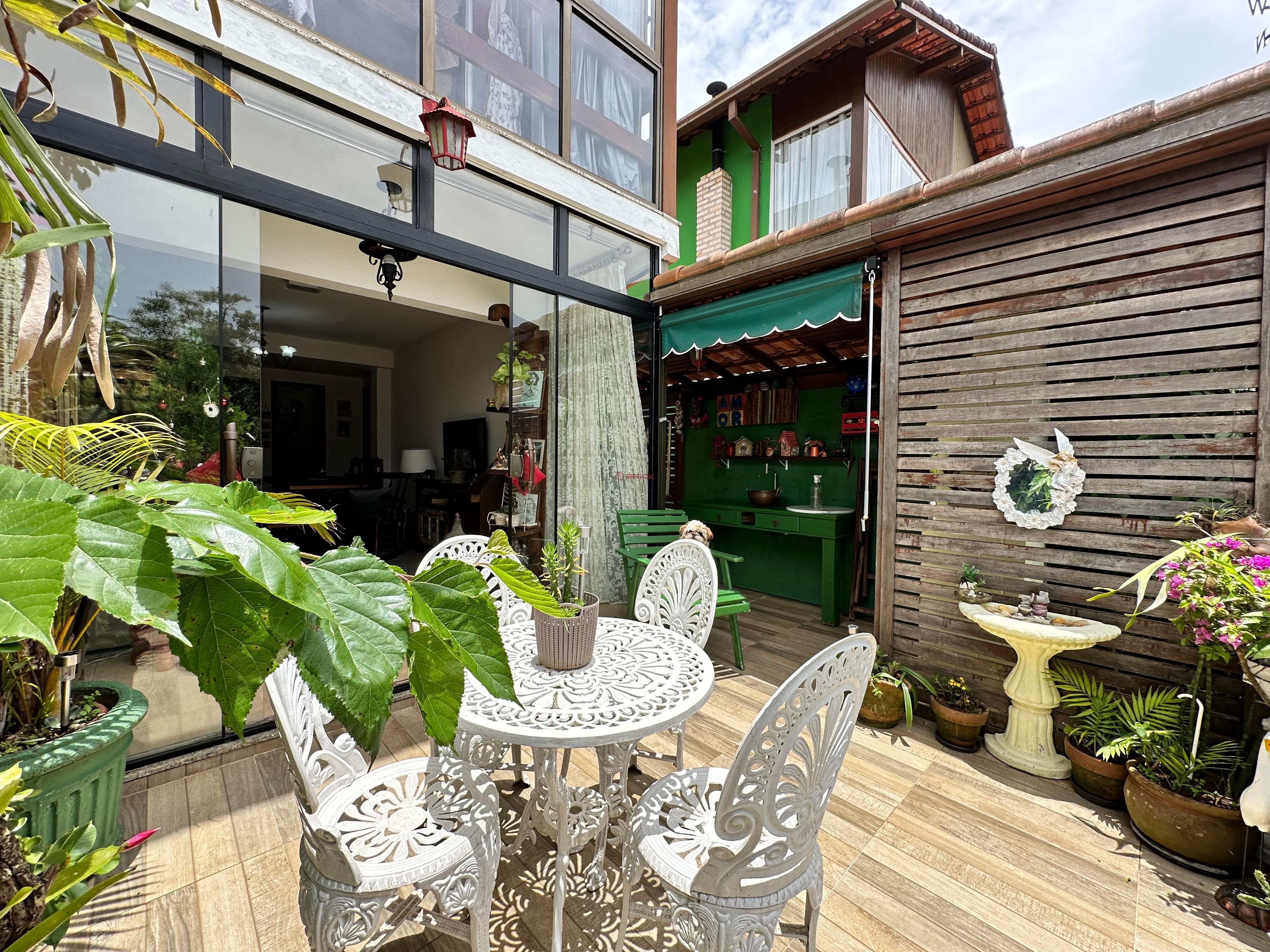 Casa à venda em Parque do Ingá, Teresópolis - RJ - Foto 1