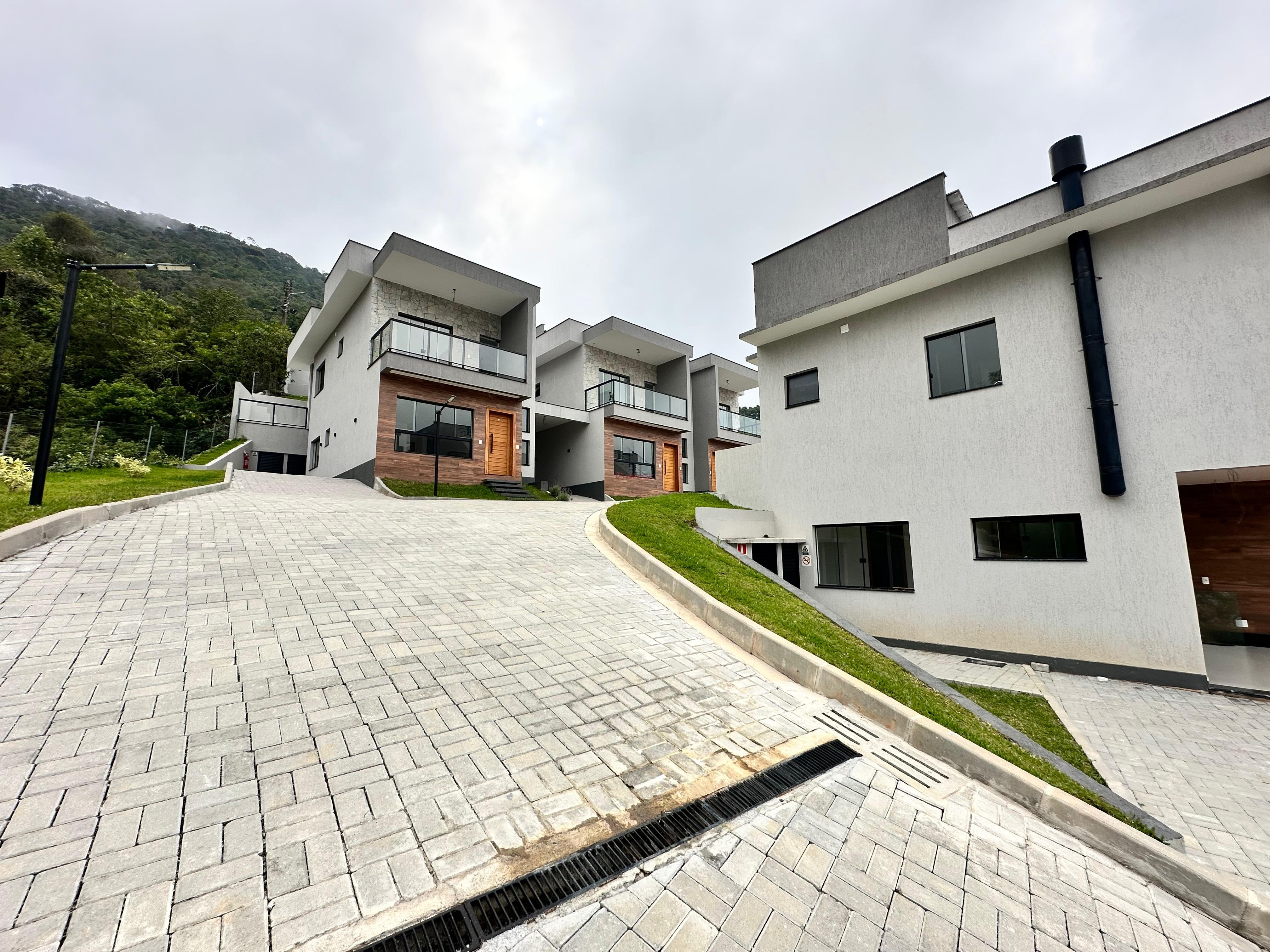 Casa à venda em Golfe, Teresópolis - RJ - Foto 1