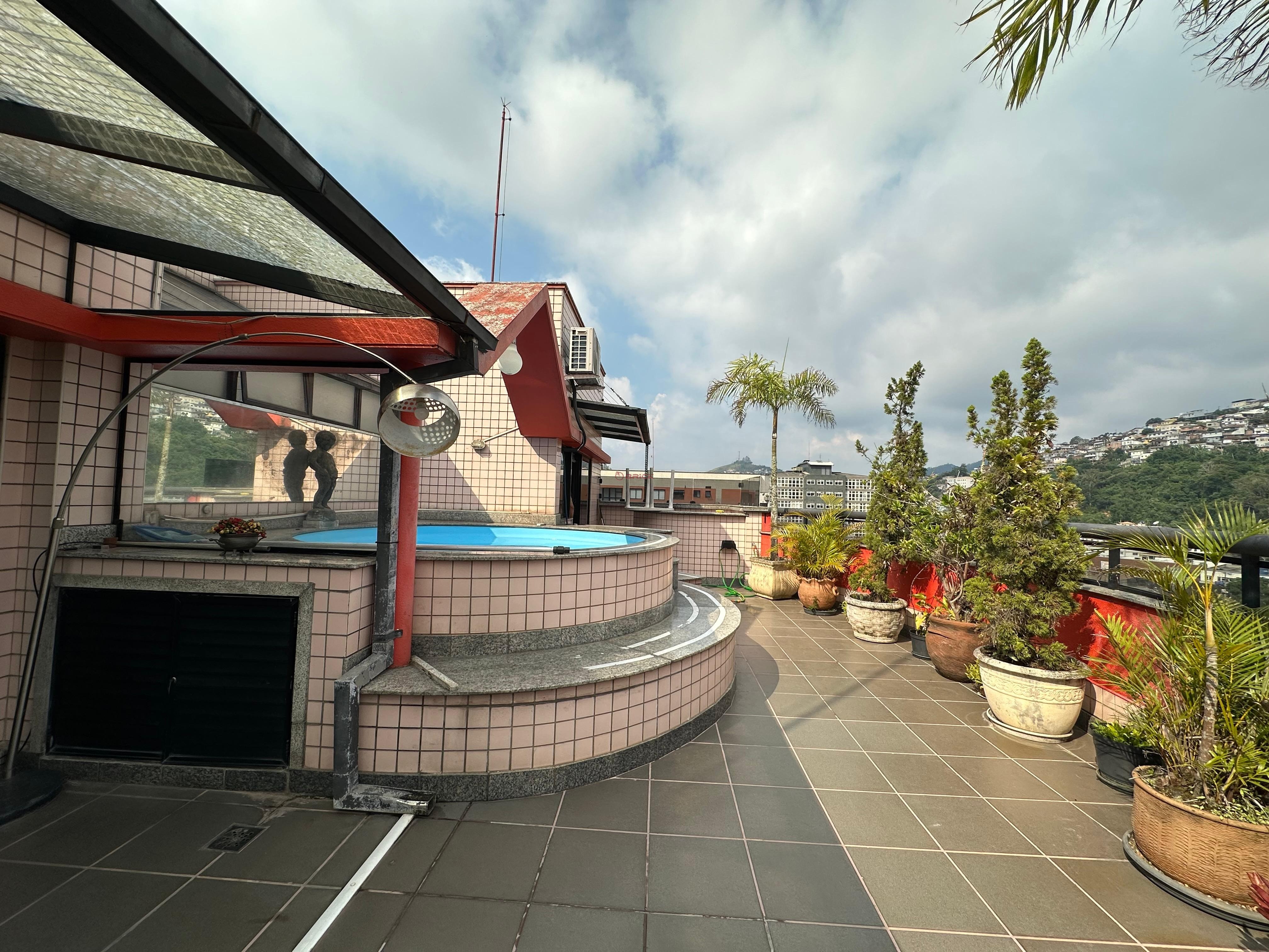 Cobertura à venda em Várzea, Teresópolis - RJ - Foto 1