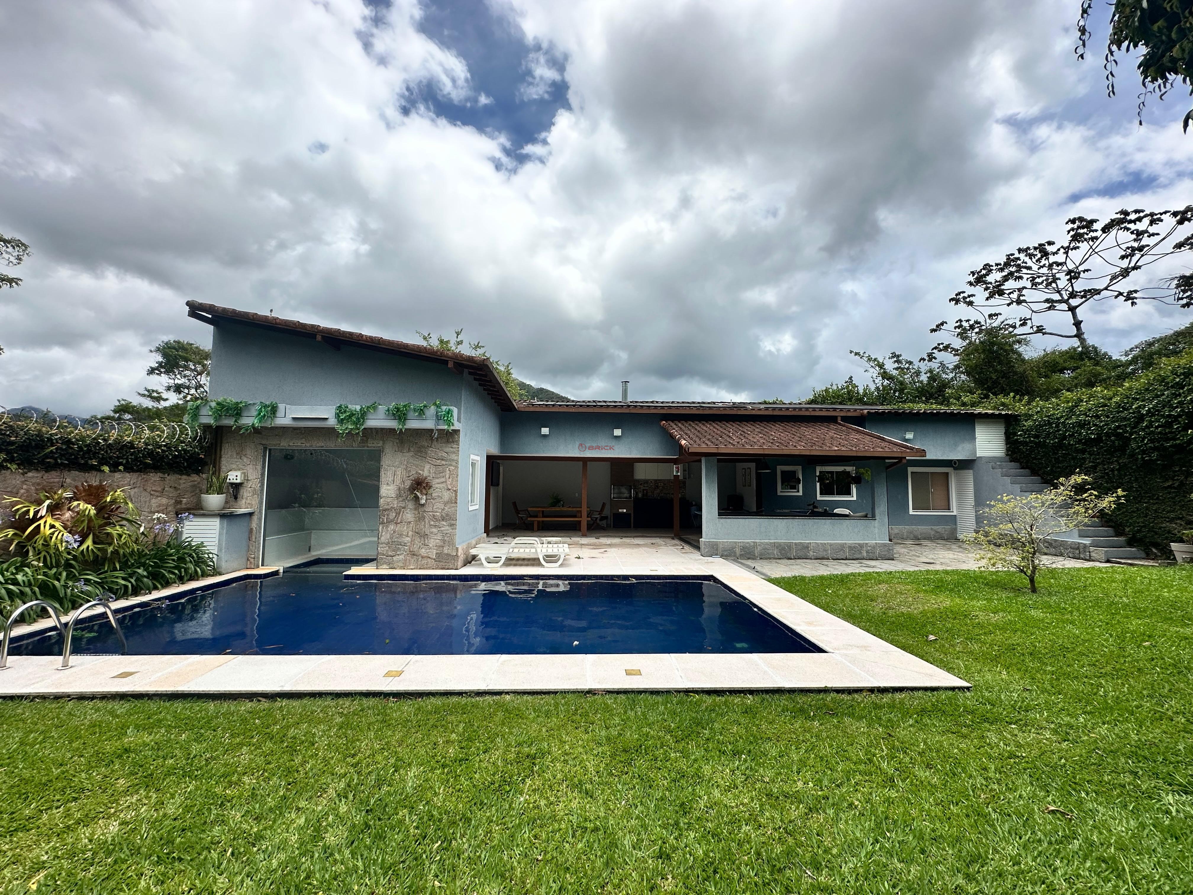 Casa à venda em Alto, Teresópolis - RJ - Foto 1