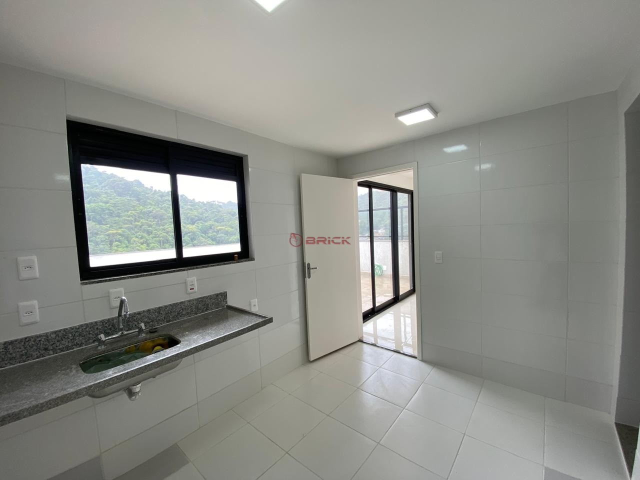 Cobertura para Alugar  à venda em Várzea, Teresópolis - RJ - Foto 14