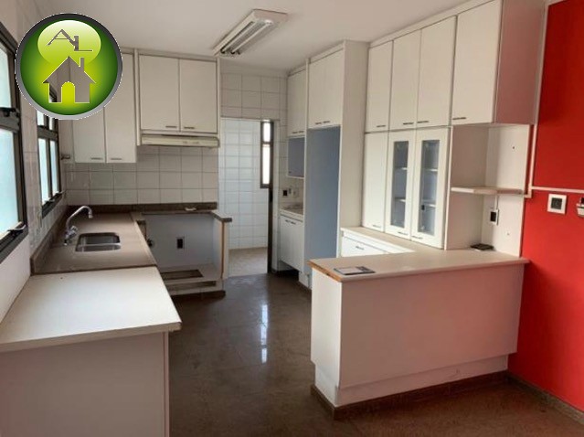 Apartamento à venda com 3 quartos, 170m² - Foto 4