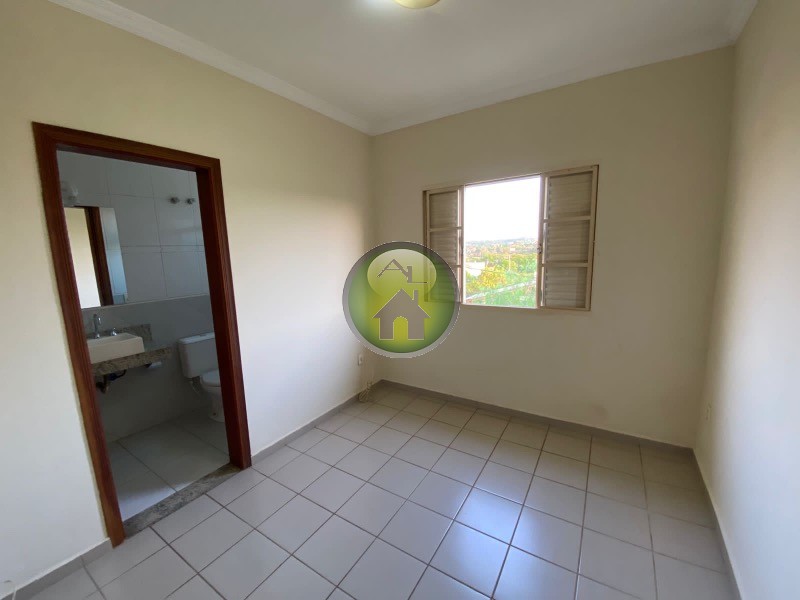 Casa de Condomínio à venda com 6 quartos, 290m² - Foto 14