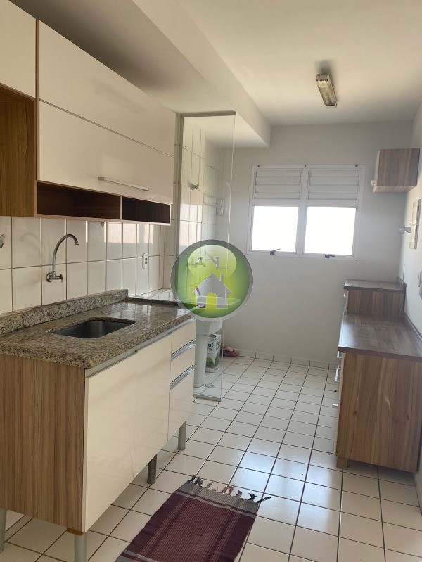 Apartamento à venda com 2 quartos, 55m² - Foto 2