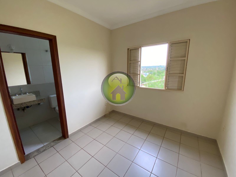 Casa de Condomínio à venda com 6 quartos, 290m² - Foto 22