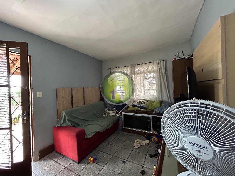 Casa à venda com 3 quartos, 250m² - Foto 7