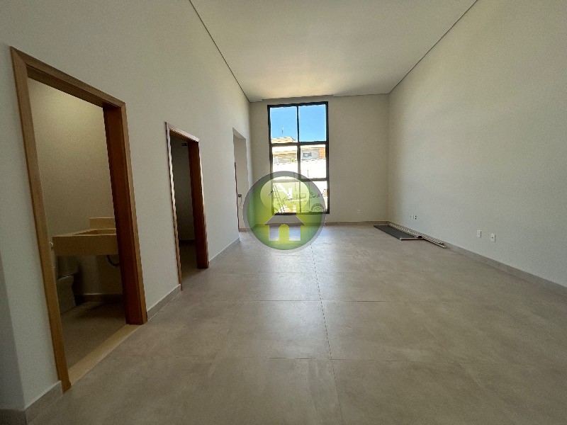 Casa de Condomínio à venda com 3 quartos, 215m² - Foto 2