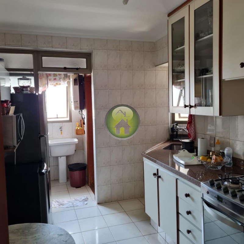 Apartamento à venda com 3 quartos, 90m² - Foto 15