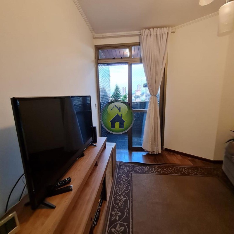 Apartamento à venda com 3 quartos, 90m² - Foto 1