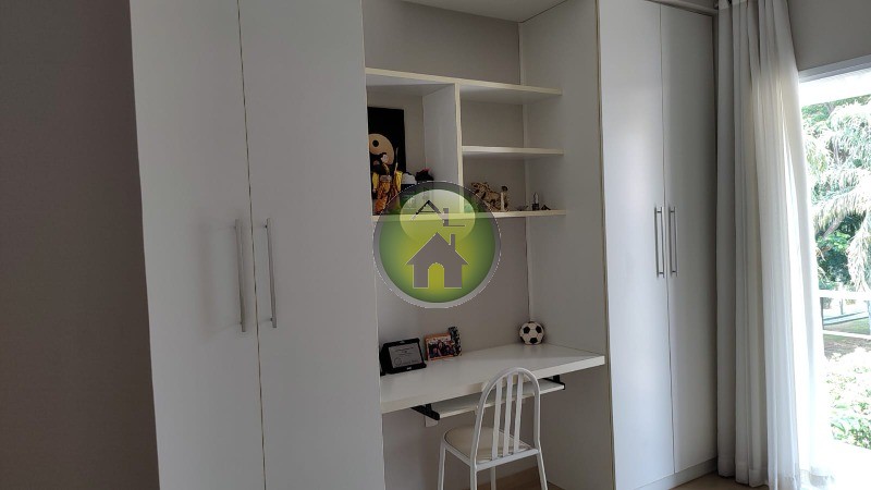 Casa de Condomínio à venda com 4 quartos, 235m² - Foto 49