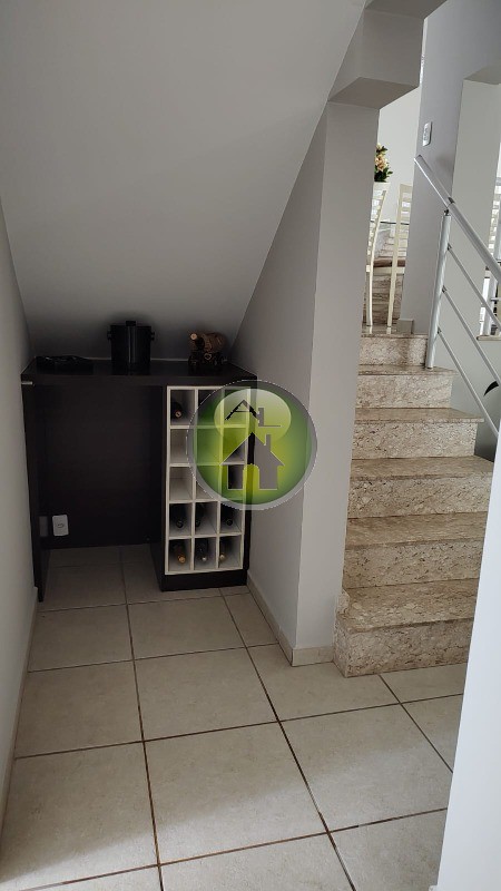 Casa de Condomínio à venda com 4 quartos, 235m² - Foto 58