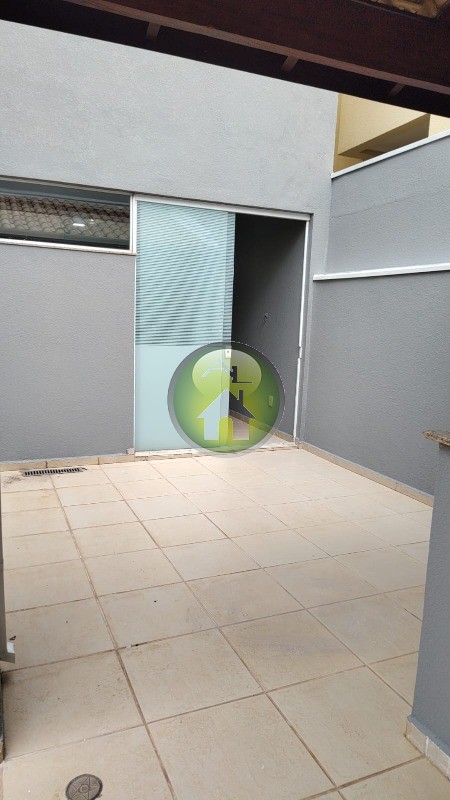 Casa de Condomínio à venda e aluguel com 3 quartos, 150m² - Foto 14