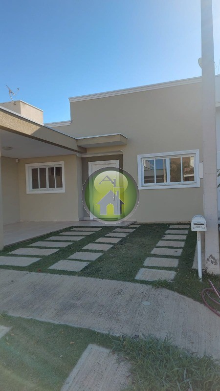 Casa de Condomínio para alugar com 3 quartos, 45m² - Foto 2