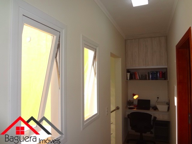 Casa de Condomínio à venda com 3 quartos, 215m² - Foto 22