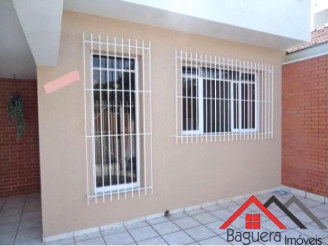 Casa à venda com 4 quartos, 151m² - Foto 2