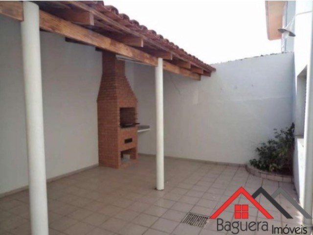 Casa à venda com 4 quartos, 151m² - Foto 13