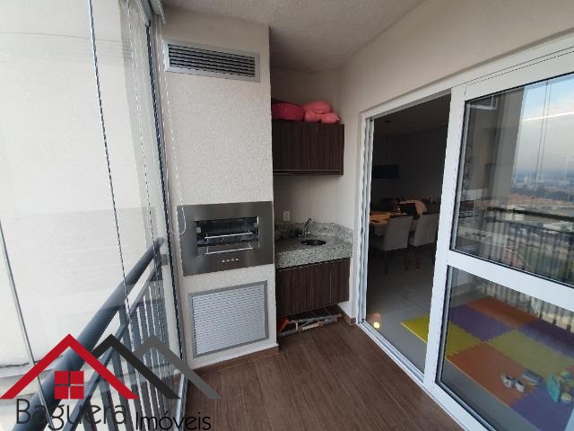 Apartamento à venda com 2 quartos, 72m² - Foto 10