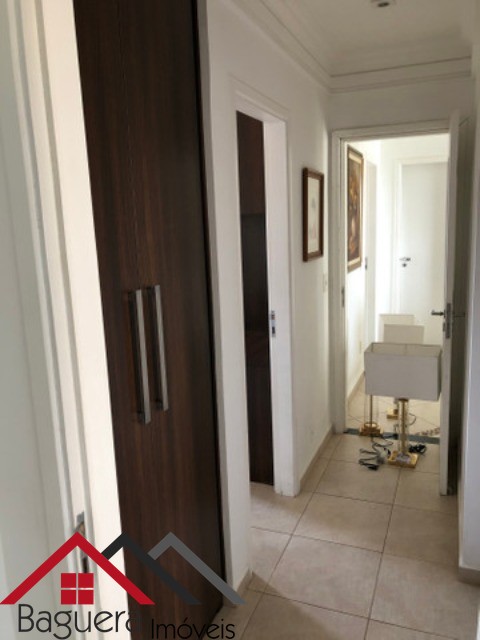 Apartamento à venda com 3 quartos, 110m² - Foto 11