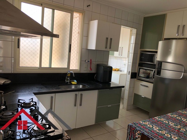 Apartamento à venda com 3 quartos, 110m² - Foto 13