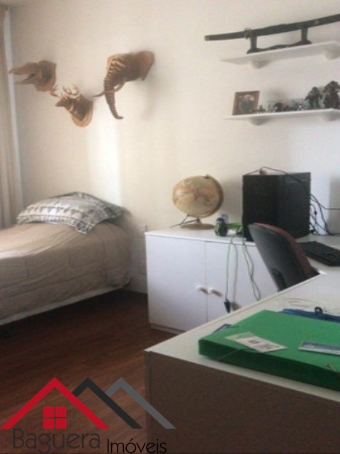 Apartamento à venda com 3 quartos, 135m² - Foto 13